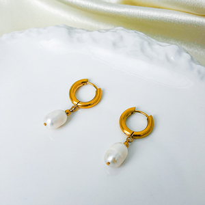 EManco-<span class=keywords><strong>Pendientes</strong></span> <span class=keywords><strong>de</strong></span> Acero Inoxidable Chapado en <span class=keywords><strong>Oro</strong></span> para Mujer, Joyería Fina, Colgante <span class=keywords><strong>de</strong></span> Perla <span class=keywords><strong>de</strong></span> Agua Dulce - Product Image 5