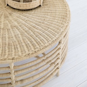Table basse d'angle en rotin moderne faite à la main et écologique avec dessus de table en bois pour salon et meubles de maison - Product Image 4
