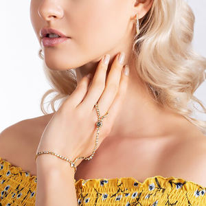 Brazalete <span class=keywords><strong>de</strong></span> Cadena <span class=keywords><strong>de</strong></span> Tenis <span class=keywords><strong>de</strong></span> <span class=keywords><strong>Acero</strong></span> <span class=keywords><strong>Inoxidable</strong></span> con Cristales Bohemios y Anillo, Joyería <span class=keywords><strong>de</strong></span> Mano Dorada <span class=keywords><strong>de</strong></span> Moda - Product Image 4