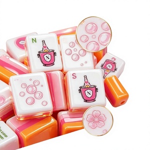 Coffret de Mahjong Newport en Acrylique de Luxe Personnalisé, Motif Botanique, Durable, Écologique, Pliable, Résistant à l'Eau, Design Moderne - Product Image 4