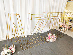 FURUN Metal decorativo numérico o con letras de estilo moderno personalizado para eventos de boda y accesorios de fiesta - Product Image 4