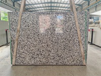 Dalles de porcelaine en terrazzo artificiel blanc rétro populaire pour revêtements de sol et meubles de salle de bain