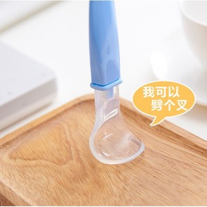 Cuillères en silicone pour bébé, lot de 2, type conique, sans Bpa, pour 0 à 12 mois, fournitures d'alimentation, cuillère à soupe portable, bleue - Product Image 5