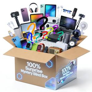 Boîte mystère électronique, bagages intelligents, gadgets de voyage, surprise technologique aléatoire, lot premium d'accessoires, cadeau de vacances - Product Image 2