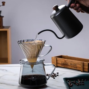 Carafe en verre écologique avec <span class=keywords><strong>goutteur</strong></span> de café <span class=keywords><strong>intégré</strong></span>, serveur de service, poignée en verre durable pour la préparation du café et du thé - Product Image 4