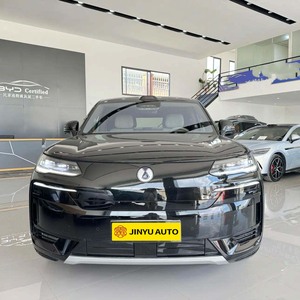 BYD Denza N9 2026 d'occasion, modèle 2025, SUV de luxe professionnel 6 places, hybride rechargeable, conduite à gauche, 7100 km de kilométrage - Product Image 2