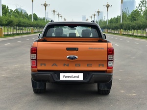 Ford Ranger d'<span class=keywords><strong>occasion</strong></span> importée 2018, pick-up robuste avec barres de toit standard, cabine spacieuse, livraison dans tous les pays africains - Product Image 4