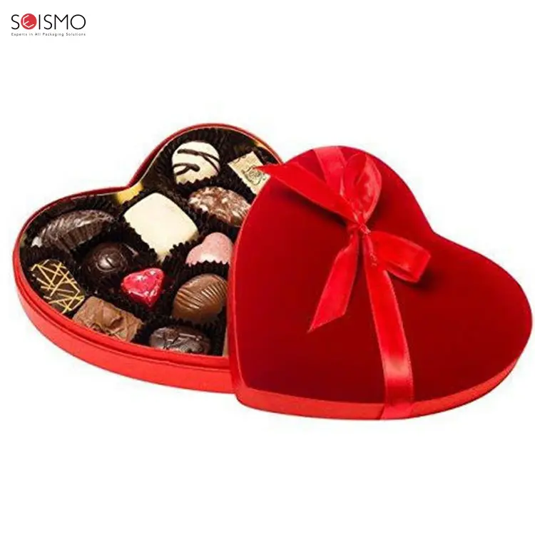 Confezione regalo di natale con caramelle al cioccolato vuote a forma di cuore grande di lusso rosso personalizzato con divisori