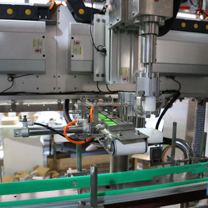 高生産性自動ダブルヘッドライナーモバイルトラッキングボトルキャッピングマシン - Product Image 2