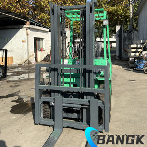 Montacargas Mitsubishi FD35NT FD30NT Usados, Capacidad de 3.5 Toneladas, Combustión Interna, Originales de Japón - Product Image 3