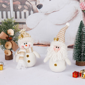 Gnomo Natalizio di Lusso all'Ingrosso, Pupazzo di Neve Lavorato a Maglia, Decorazione da Tavolo in Peluche, Regalo Natalizio per Bambini - Product Image 3