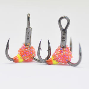 Anzuelos Triples para Pesca en Hielo, Acero con Alto Contenido de Carbono, Mini Señuelo Metálico - Product Image 3