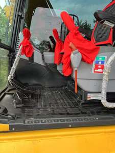 Komatsu PC130-8 Usada de Alta Calidad en Buenas Condiciones y con Pocas Horas de Trabajo, Fabricada en Japón, en Venta - Product Image 6