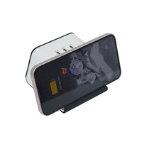 Mini Enchufe Empotrable con Clasificación IP44, Carga Rápida Inalámbrica, 3 Puertos USB-A, Blanco Mate, Garantía de 12 Meses, Enchufes para Reino Unido/EE. UU./UE/Australia