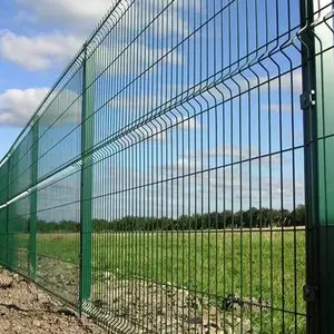 农场热浸镀锌铁丝网围栏公路塑料涂层3D铁丝网围栏工厂三角形3D围栏面板