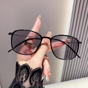 <span class=keywords><strong>Promoción</strong></span> 6053, <span class=keywords><strong>gafas</strong></span> baratas a la moda para mujer, <span class=keywords><strong>gafas</strong></span> <span class=keywords><strong>de</strong></span> ordenador con luz azul, montura <span class=keywords><strong>de</strong></span> <span class=keywords><strong>gafas</strong></span> ópticas cuadradas grandes para Miopía - Product Image 1
