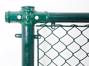 Clôture en treillis métallique revêtu de vinyle pour terrain de tennis, personnalisée en usine, avec barres intérieures en acier, barrière de protection pour le baseball - Product Image 3