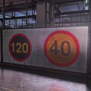 P20mm değişken mesaj işareti trafik tam renkli dinamik mesaj ekranı <span class=keywords><strong>LED</strong></span> trafik işareti EN12966 trafik yol işaretleri <span class=keywords><strong>Led</strong></span> kurulu - Product Image 2