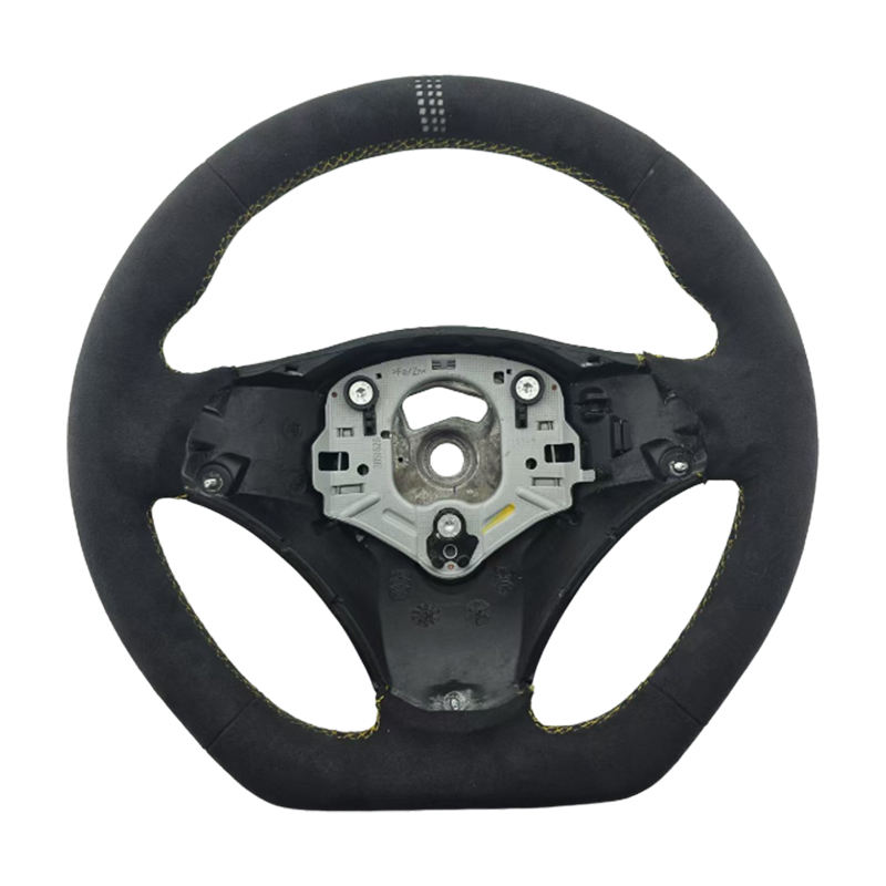 Trous de pagaies normaux + Alcantara + bande blanche + coutures jaunes