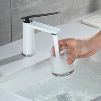 Robinet de lavabo moderne en laiton noir de luxe à poignée unique, mitigeur eau chaude et froide pour salle de bain et hôtel