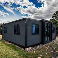 Maison conteneur modulaire préfabriquée moderne à double aile, avec porte coulissante en verre, pour jardin, cour arrière, studio d'accueil, en acier extensible