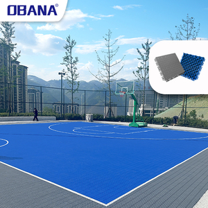 Dalles de <span class=keywords><strong>gazon</strong></span> <span class=keywords><strong>artificiel</strong></span> multifonctionnelles en PP résistantes aux intempéries, absorption des chocs, emboîtables pour terrain de sport, cour, basketball - Product Image 1