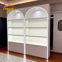 Meuble de magasin de cosmétiques moderne sur mesure en MDF avec éclairage LED, écologique, recyclable, durable, de haute qualité, grand rangement