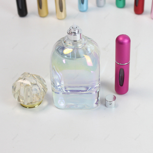 Bán Buôn Sang Trọng Mini Xách Tay Nước Hoa Atomizer Chai Thủy Tinh Cơ Thể Nhôm Cap Kim Loại Phun Twist Refillable Xách Tay Nước Hoa - Product Image 6