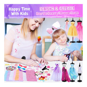 Kit de Conception de Mode pour Enfants : Mannequin en Plastique, Modèles de Tissu, Accessoires, Outils, Rangement Portable – Cadeau Créatif pour la Couture - Product Image 2