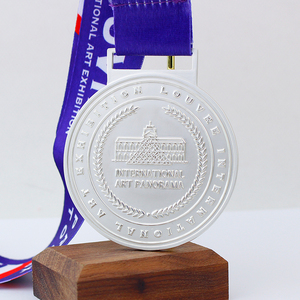 Medalla de la Torre <span class=keywords><strong>Eiffel</strong></span> de Doble Cara, Fundida a Presión en Latón, Recuerdo de un Monumento Francés, Regalo Personalizado - Product Image 2