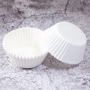 Factory direct sale Greaseproof Baking Cups Paper Muffin Cake Molds Cupcake Liners
