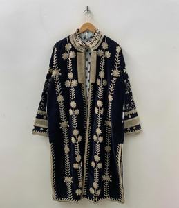 Chaqueta de terciopelo bordada a mano, estilo Suzani, kimono bohemio, regalo para ella - Product Image 1