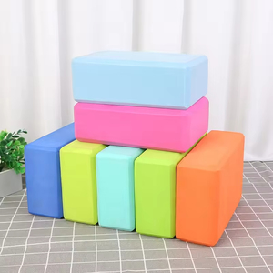 Bloques de Yoga de espuma EVA de alta densidad respetuosos con el medio ambiente personalizados tipo Conor redondo para ejercicio físico y Pilates con logotipo personalizado - Product Image 1