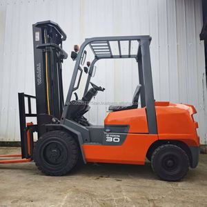 Used Diesel TOYOTA <b>Forklift</b> 3 Tons 4.5 Meters <b>Forklift</b> <b>Forklift</b> with Three Stages and Side Shift - Product Image 4