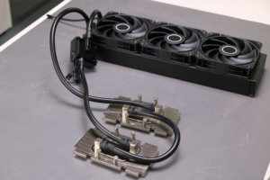 <span class=keywords><strong>Kit</strong></span> de refroidissement liquide V100 1 à 2 pour PC avec pompe personnalisée pour le refroidissement liquide du GPU, banc de charge pour serveur en rack, radiateur de refroidissement à 3 ventilateurs - Product Image 3