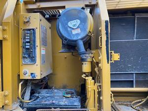 รถตักแบคโฮไฮดรอลิกแบบตีนตะขาบ 320CL รุ่นปี 2022 สมรรถนะสูง มือสอง น้ำหนัก 20 ตัน บุ้งกี๋ 0.8 เมตร มอเตอร์แบริ่ง ใช้งานมาแล้ว 1000 ชั่วโมง - Product Image 6