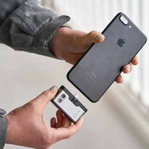 FLIR ONE PRO กล้องถ่ายภาพความร้อนแบบพกพารุ่นที่ 3 ความละเอียด 256x192 พิกเซล 9 เฮิรตซ์ สำหรับ iPhone - Product Image 1