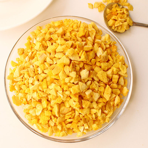 Conejo <span class=keywords><strong>mango</strong></span> golosinas comida a granel manzana <span class=keywords><strong>en</strong></span> cubitos seco dulce plátano seco fruta para conejito conejillo de indias hámster verduras fruta aperitivos secos - Product Image 1