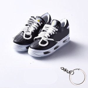 Mini porte-clés 3D en forme de sneaker, porte-clés populaires en PVC et caoutchouc pour la vente en gros directe d'usine - Product Image 5
