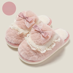 Pantuflas de Algodón con Lazo de Encaje para Mujer, Nuevas para Invierno, Ligeras, Suaves, para Uso en el Hogar, con Logotipo Bordado, Antideslizantes, para Parejas, para la Temporada de Primavera - Product Image 4