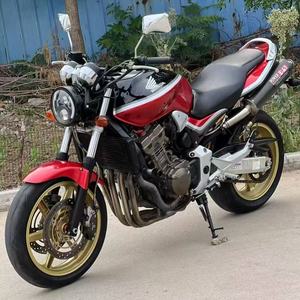 Motos d'occasion vendues directement du fabricant avec un moteur quatre cylindres 16 soupapes comparable aux motos neuves - Product Image 2