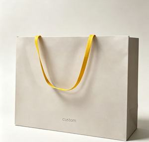Sac en papier ivoire personnalisé avec poignée en ruban doré, estampage à chaud, sac de shopping de luxe réutilisable, design plat standard - Product Image 2