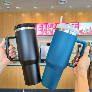 Stainless Steel <b>Insulated</b> <b>Mug</b> 40oz With Straw Travel Cup Hand Grip Design For Outdoor Use - Product Image 1