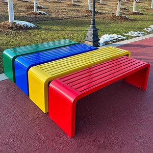 Banco de Metal Cuadrado Moderno para Exteriores, Resistente al Agua y a la Oxidación, para Patio, Jardín, Parque y Centro Comercial - Product Image 4