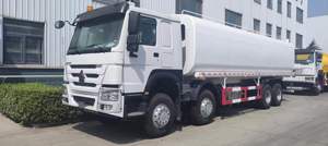 Venta Directa de Fábrica Nuevo Camión Cisterna de Combustible Diésel Sinotruck HOWO 8X4, 30000 Litros, 40cbm, 400HP, 15T GVW, Tanque de Acero - Product Image 2