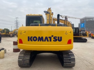 Excavatrice sur chenilles hydraulique Komatsu PC130-7 d'occasion, moteur/pompe 90 % neuf, équipement de construction en stock – Vente chaude - Product Image 3