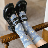 Chaussettes ras du cou tricotées respirantes à motif floral 3D, douces et confortables pour le quotidien, pour jeunes, adultes et femmes, avec logo intégré, vente en gros directe usine