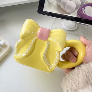 L Factory Direct Sales Ins Cute Hand-painted Bow Ceramic Cup Creative <strong>Princess</strong> Coffee <strong>Mug</strong> - Product Image 5