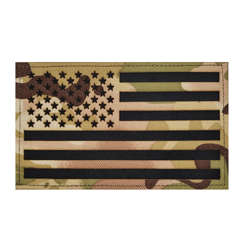 Camuflaje a la izquierda