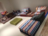 Conjunto de Sofá Seccional Modular de Tela a Ras de Suelo Convertible en Cama Tipo Mahjong para Sala de Estar